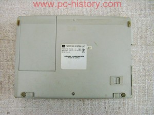 Toshiba_T1900C_1-2