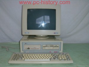 https://ru.pc-history.com/wp-content/uploads/Amstrad_1640-300x225.jpg